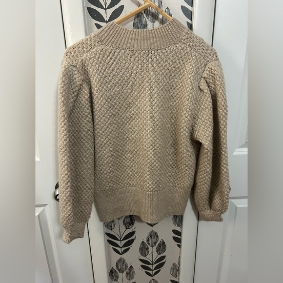 Who What Wear Cozy Cream Cable Knit Cardigan Sweater Size M Cabincore Eclectic - Picture 3 of 8